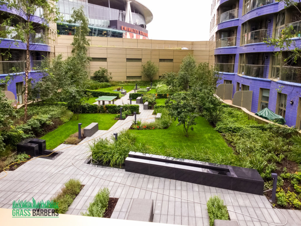 Professional Commercial Grounds Maintenance Services in Islington N7